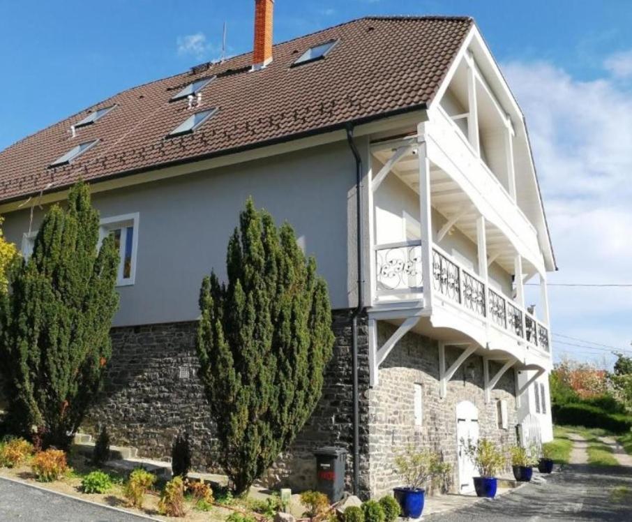 Villa Izabella Badacsonytördemic Esterno foto